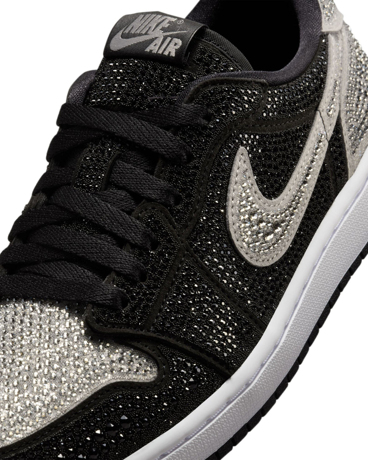 Jord 1 Retro Low OG Swrvsk Stealth