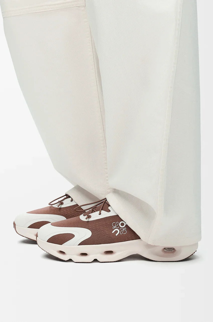 LWx ON Cloud S(Taupe/Eggshell)