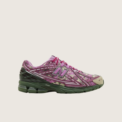 JACK HARLOW X NEW BALANCE ROSE RUNNERS